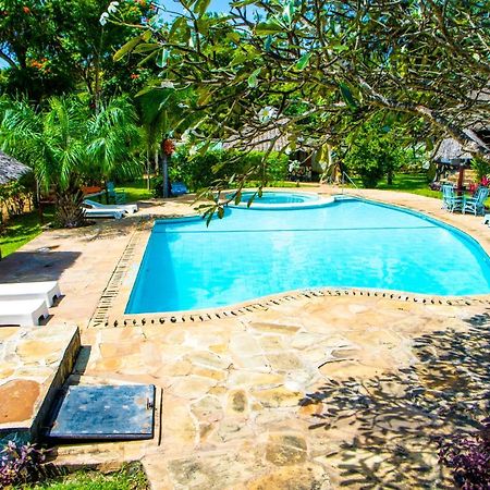 Oasis Diani Beach Villas Εξωτερικό φωτογραφία
