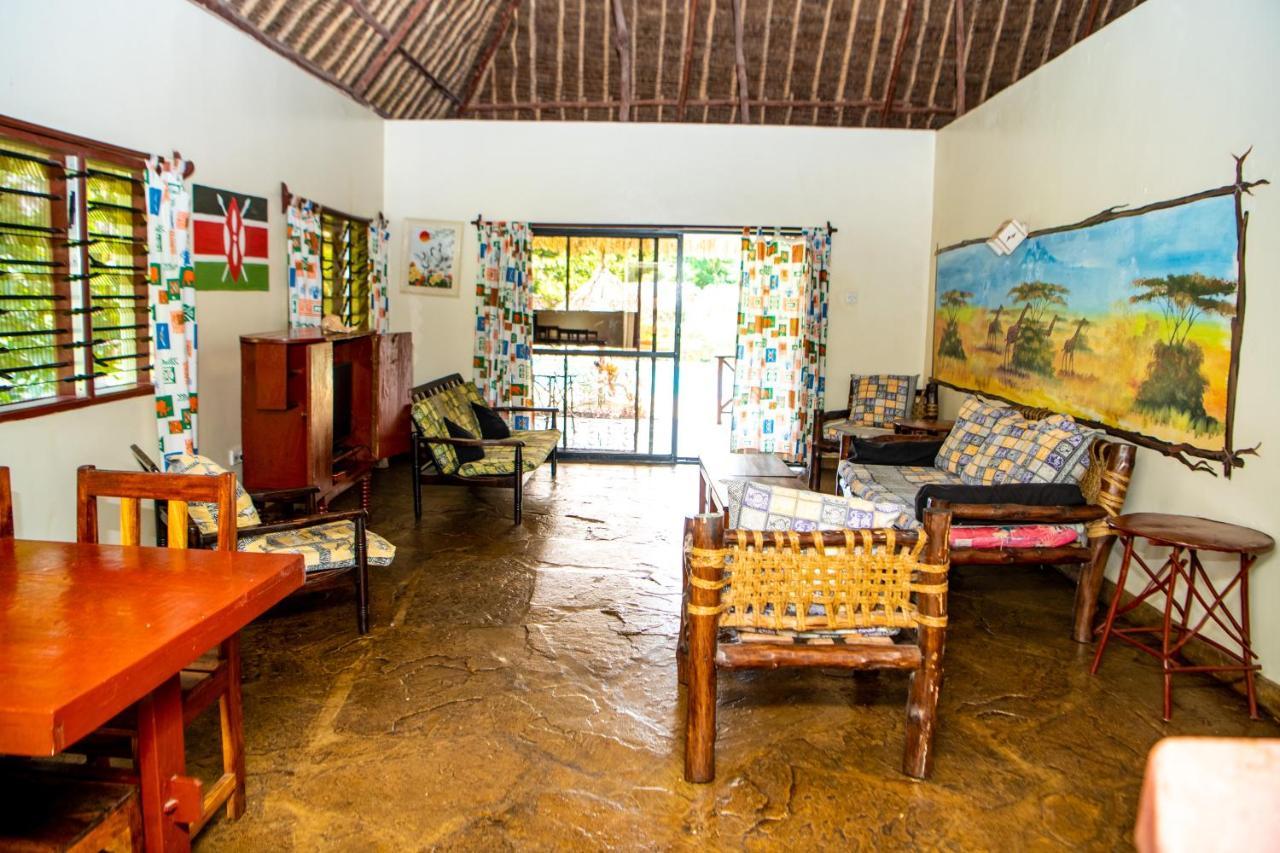 Oasis Diani Beach Villas Εξωτερικό φωτογραφία