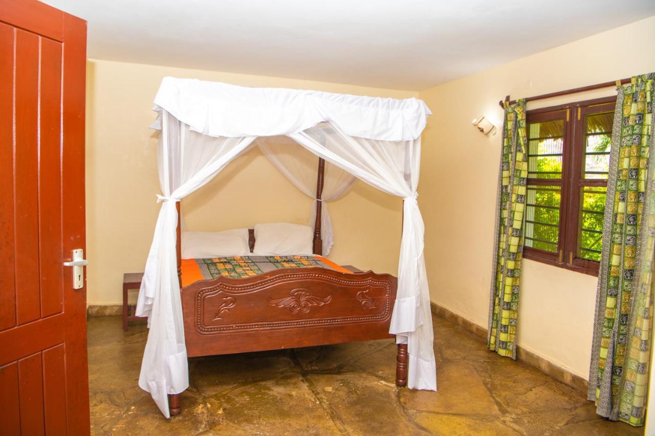 Oasis Diani Beach Villas Εξωτερικό φωτογραφία