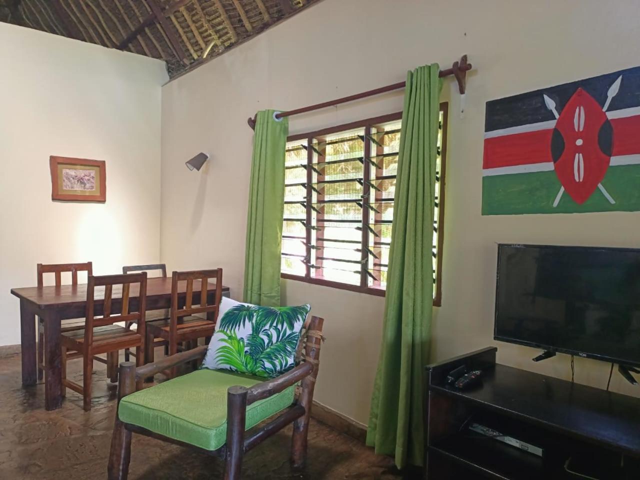 Oasis Diani Beach Villas Εξωτερικό φωτογραφία